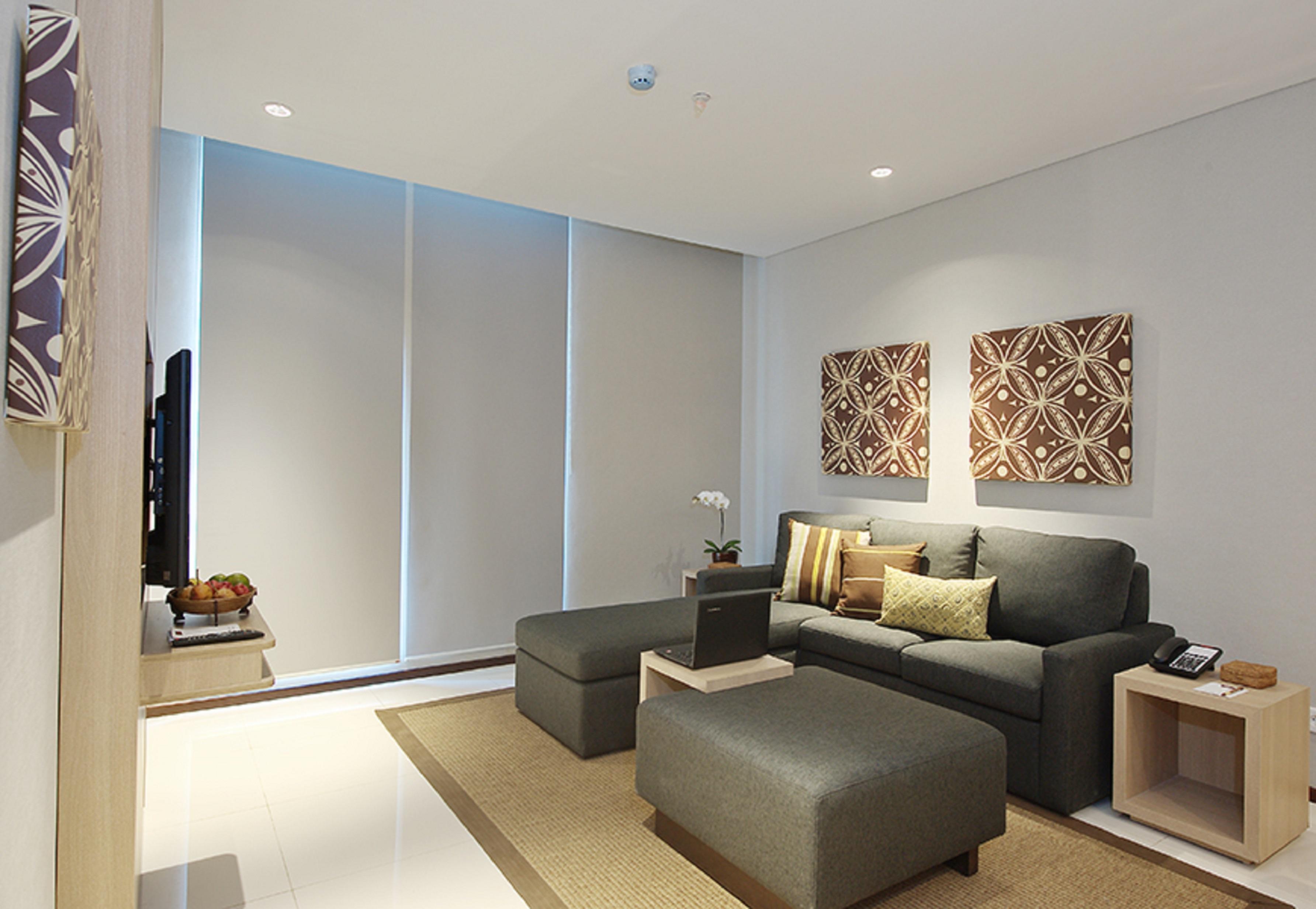 Ra Premiere Simatupang Hotel Cilandak Kültér fotó
