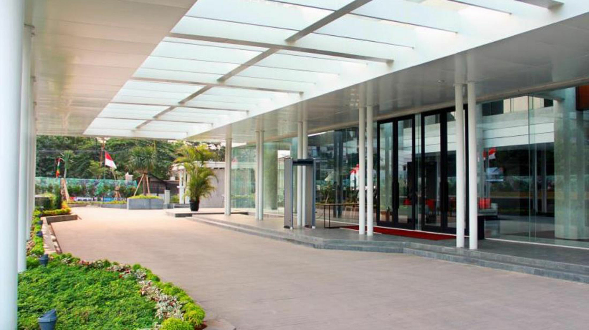 Ra Premiere Simatupang Hotel Cilandak Kültér fotó